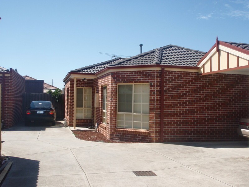 5/32 – 34  Adamson Street, Braybrook VIC 3019