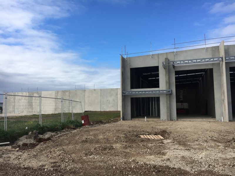 1/38 Ravenhall Way, Ravenhall VIC 3023