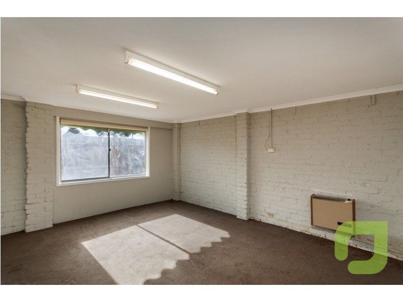 6 Ford Road, Altona VIC 3018