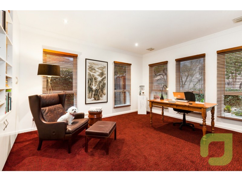 110 North Road, Newport VIC 3015