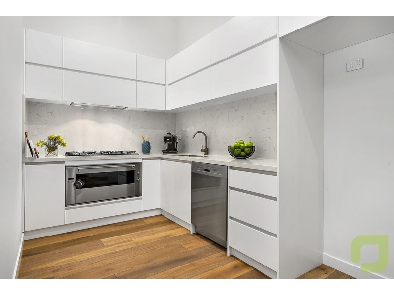 21 Alexander Street, Seddon VIC 3011