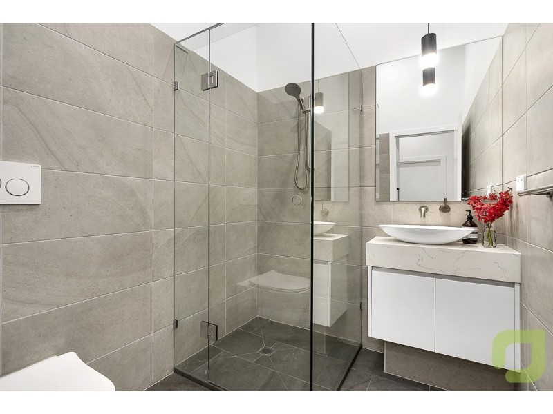 21 Alexander Street, Seddon VIC 3011
