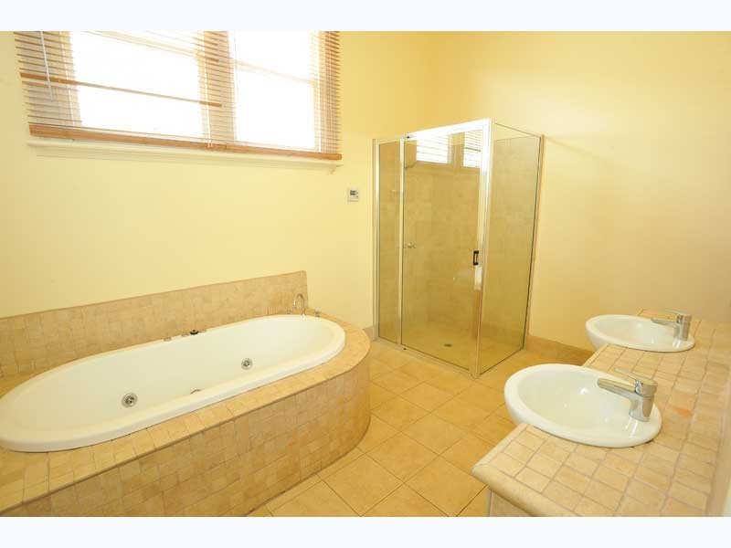 53 Elphin Street, Williamstown VIC 3016