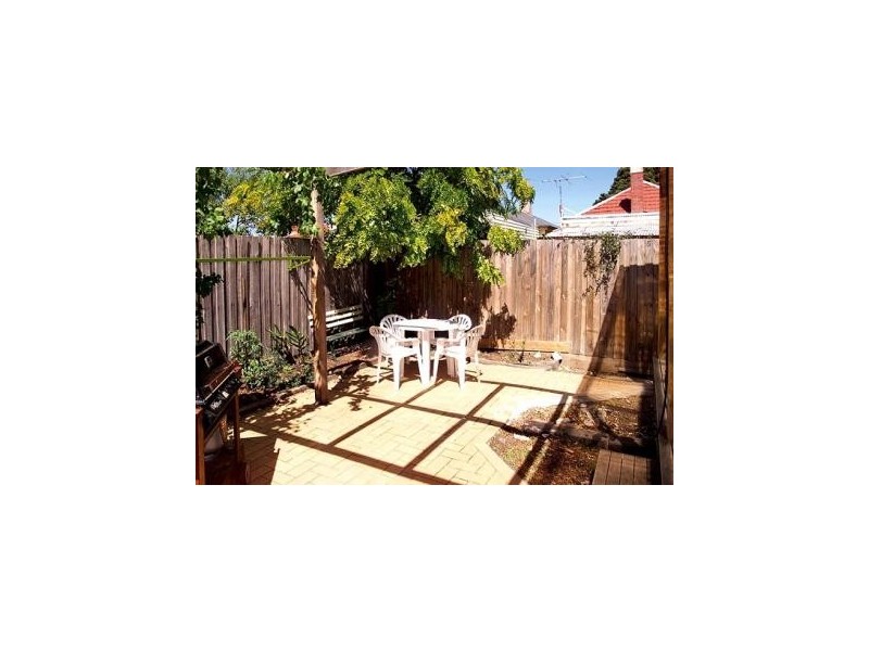 107 MacPherson Street, Footscray VIC 3011