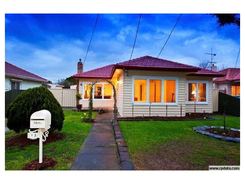 13 Beevers Street, Altona North VIC 3025