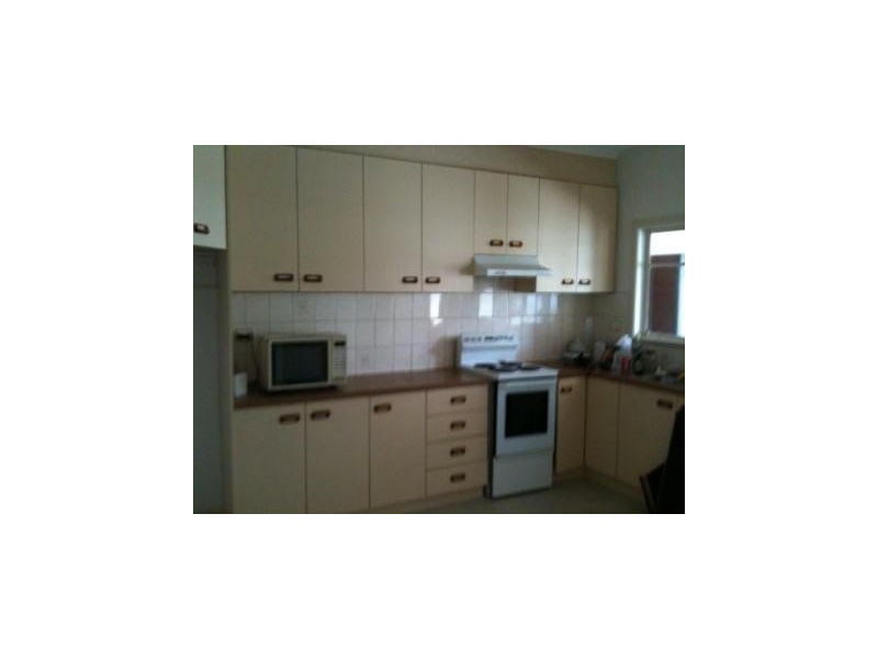 130 Empress Avenue, Yarraville VIC 3013