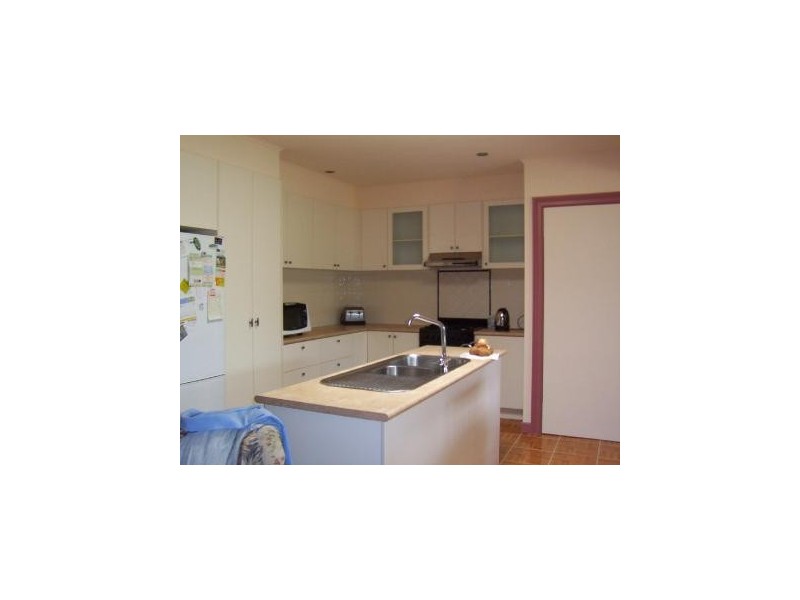 28 Indwe Street, Footscray VIC 3011