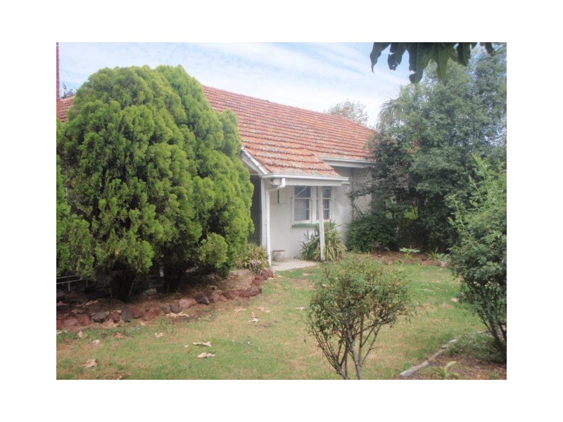 105 Champion Road, Newport VIC 3015