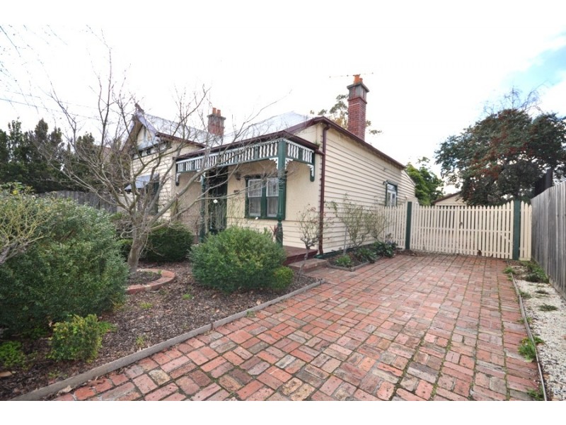 14 Beena Avenue, Carnegie VIC 3163