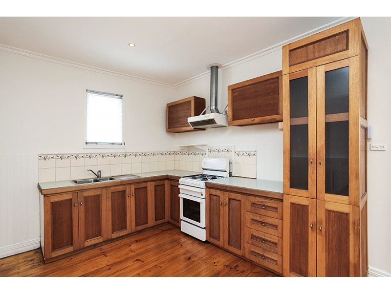 4 Errol Street, Footscray VIC 3011