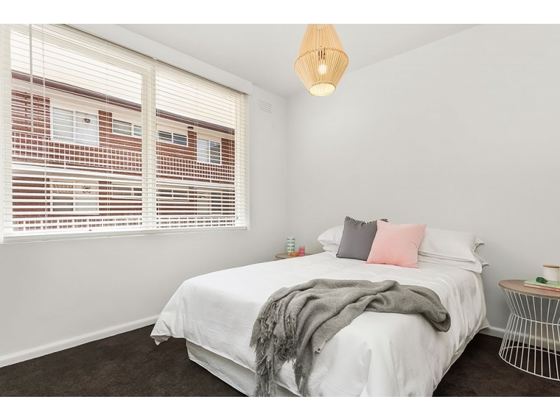 4/294 Nicholson Street, Seddon VIC 3011