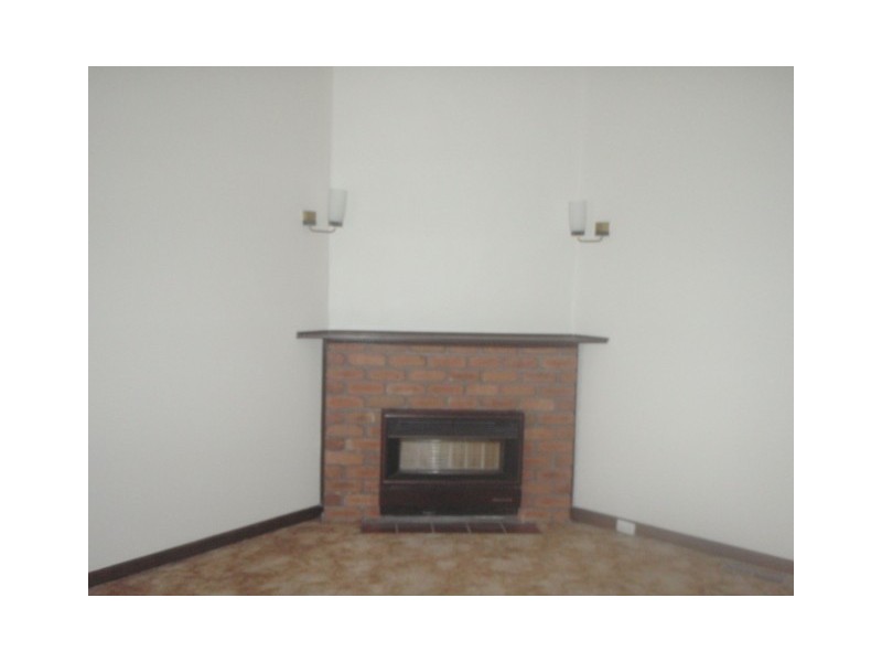 65 Chirnside Street, Kingsville VIC 3012