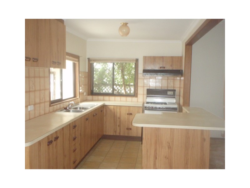 65 Chirnside Street, Kingsville VIC 3012