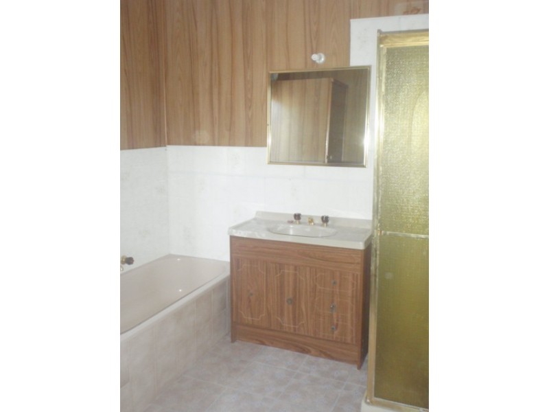 65 Chirnside Street, Kingsville VIC 3012