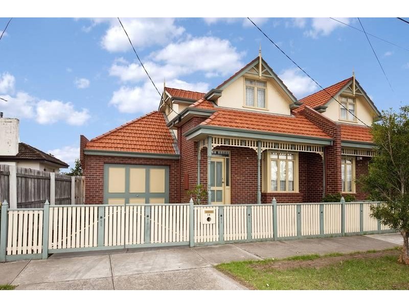 19 Montgomery Street, Maidstone VIC 3012