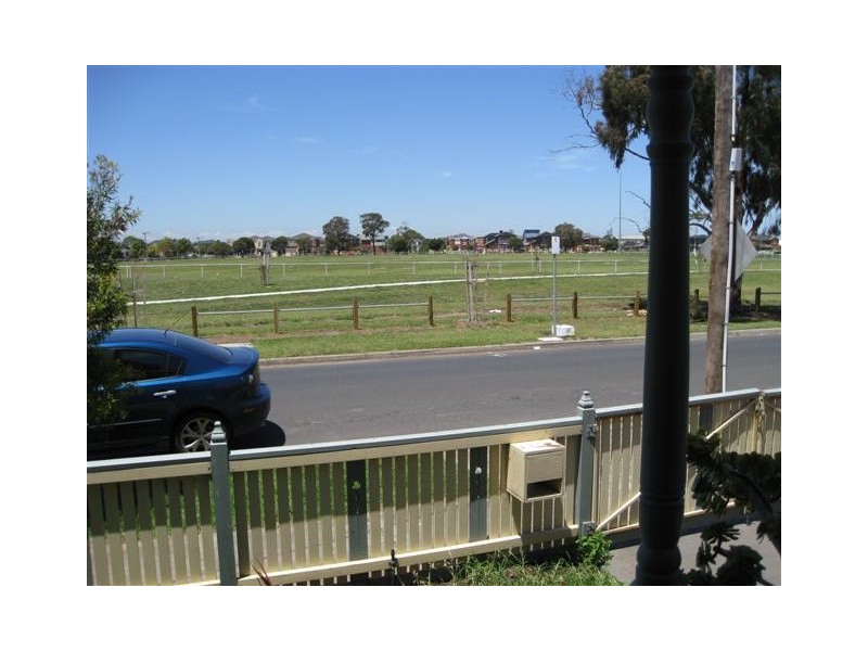 19 Montgomery Street, Maidstone VIC 3012