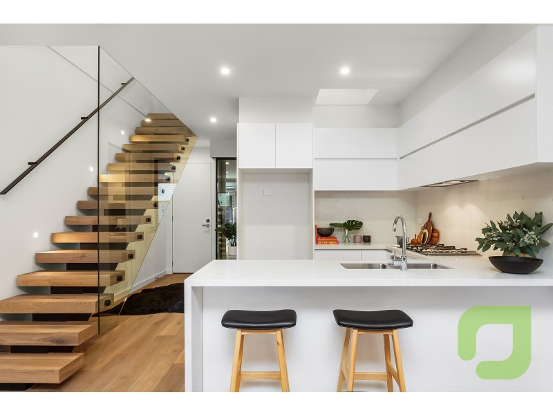 5B Emma Street, Seddon VIC 3011