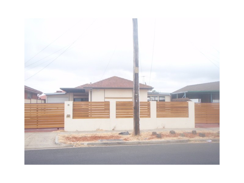 35 Browne Avenue, St Albans VIC 3021