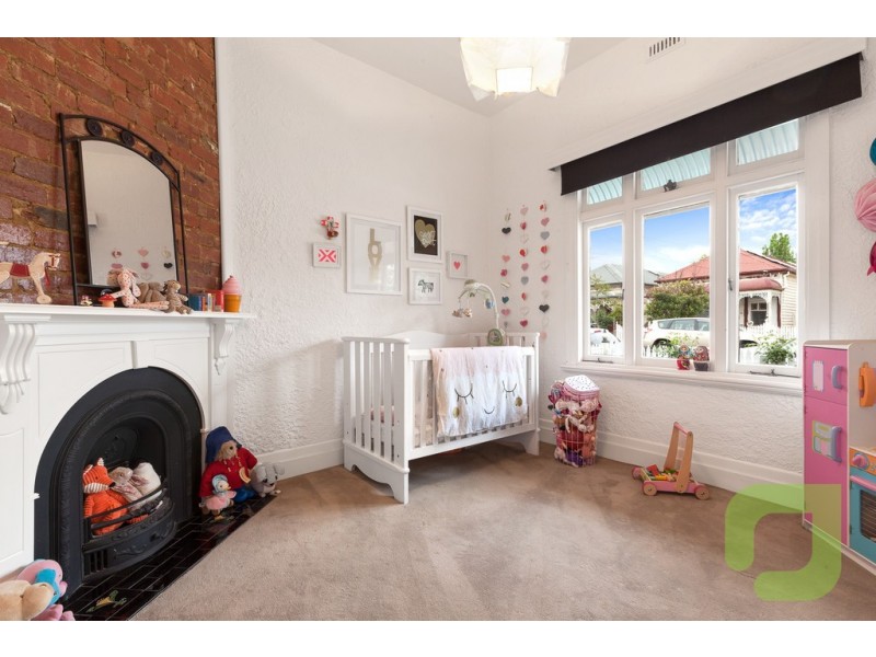 35 Seddon Street, Seddon VIC 3011