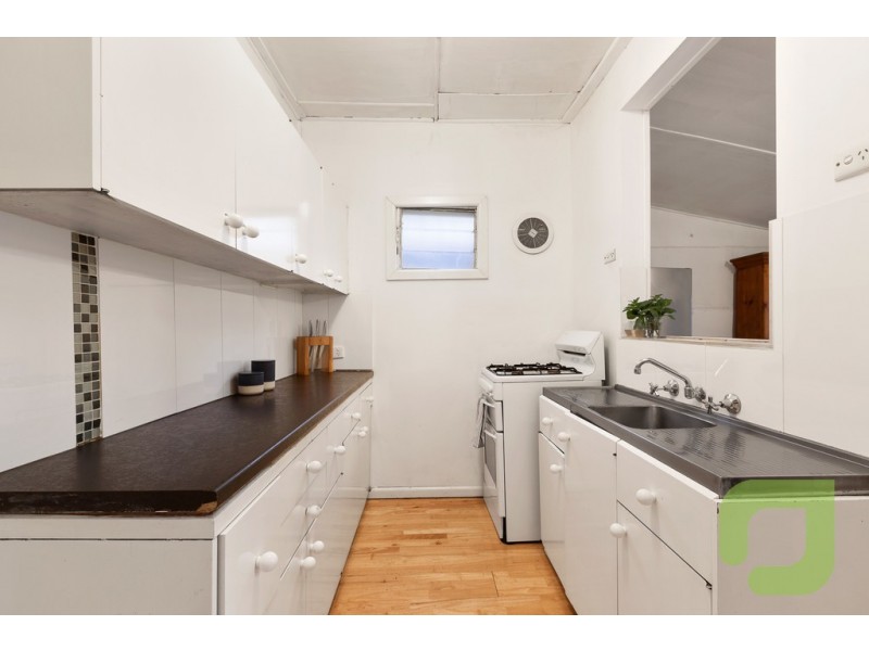 35 Seddon Street, Seddon VIC 3011