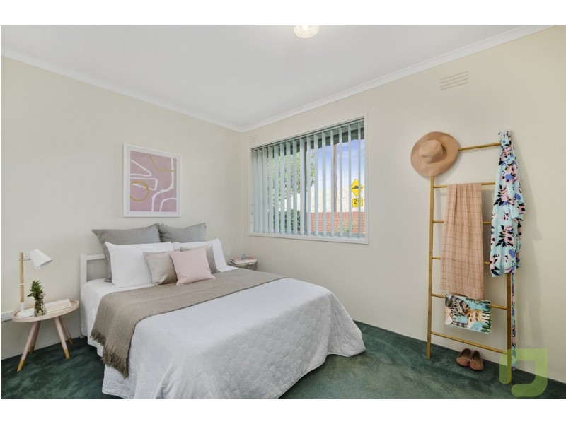 1/1 New Street, South Kingsville VIC 3015