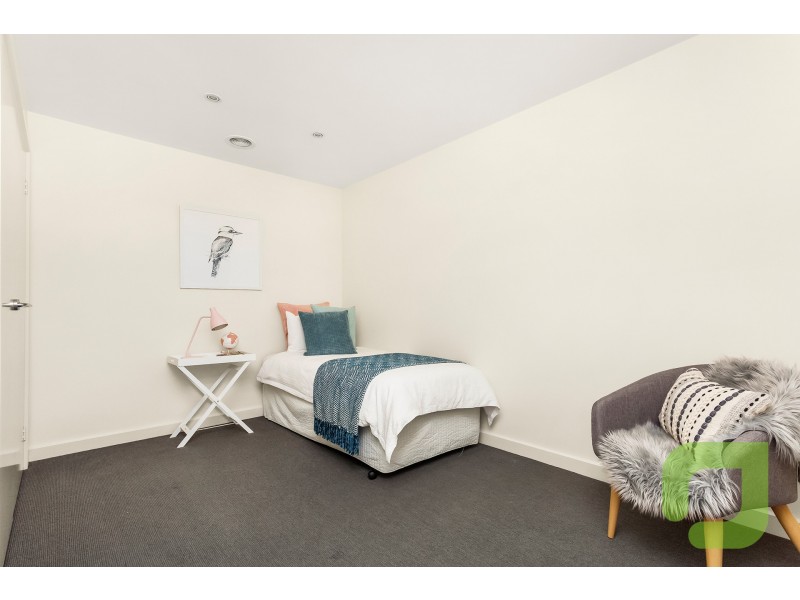 30 Derwent Street, Newport VIC 3015