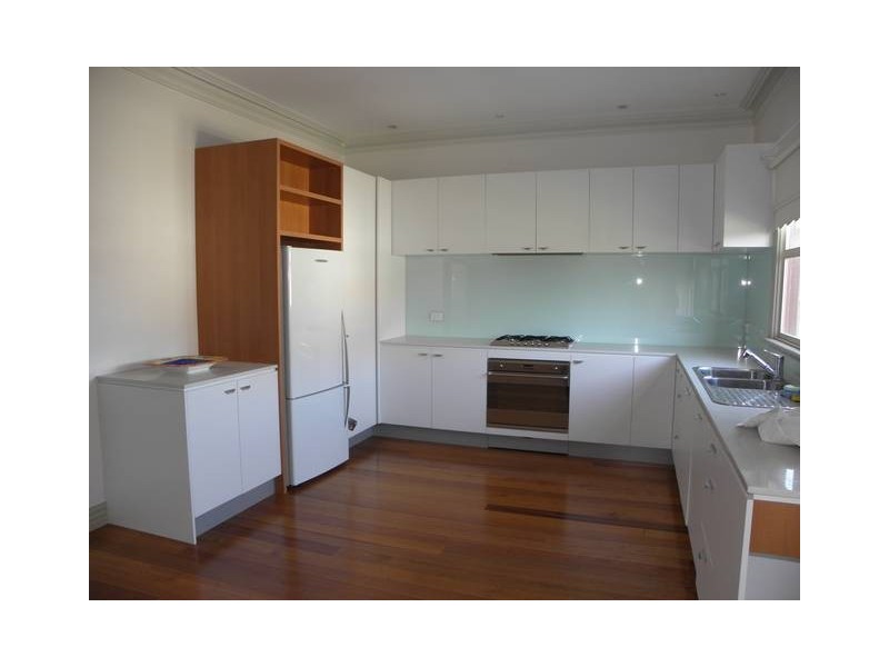22 Walker Street, Newport VIC 3015