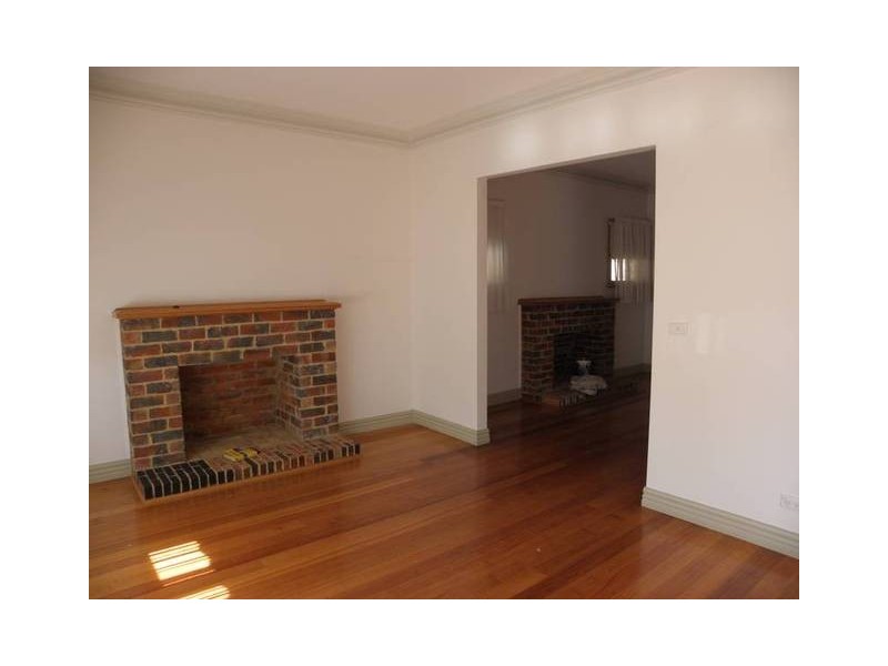 22 Walker Street, Newport VIC 3015