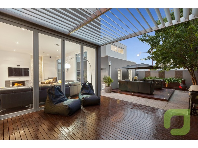 241 Melbourne Road, Newport VIC 3015