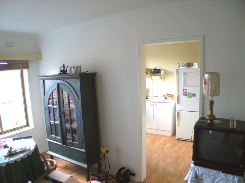 13/99 Cowper Street, Footscray VIC 3011