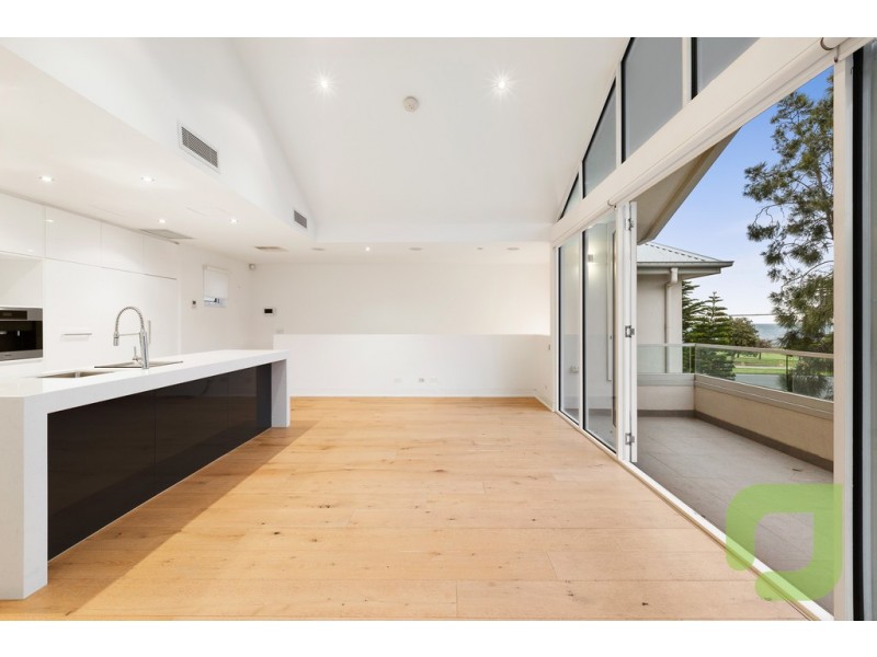 3/24 Esplanade, Williamstown VIC 3016