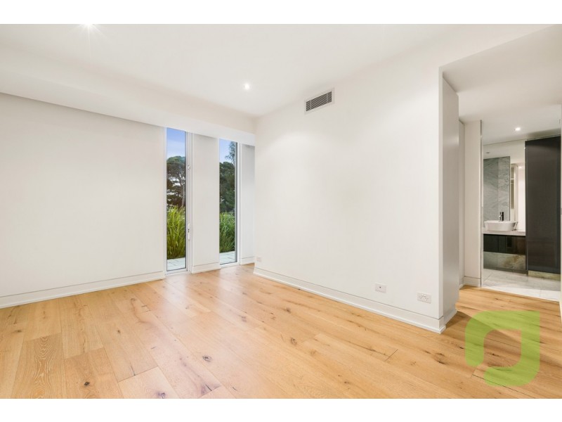 3/24 Esplanade, Williamstown VIC 3016
