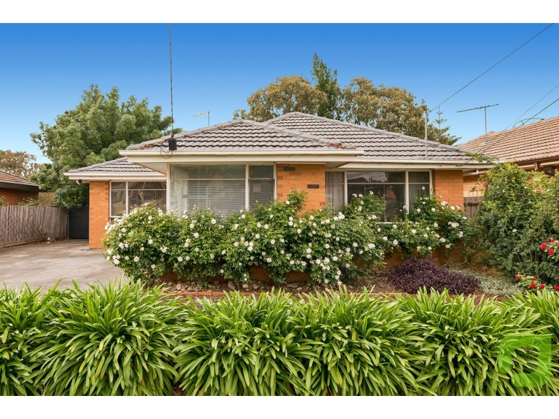 12 Verdant Avenue, Ardeer VIC 3022