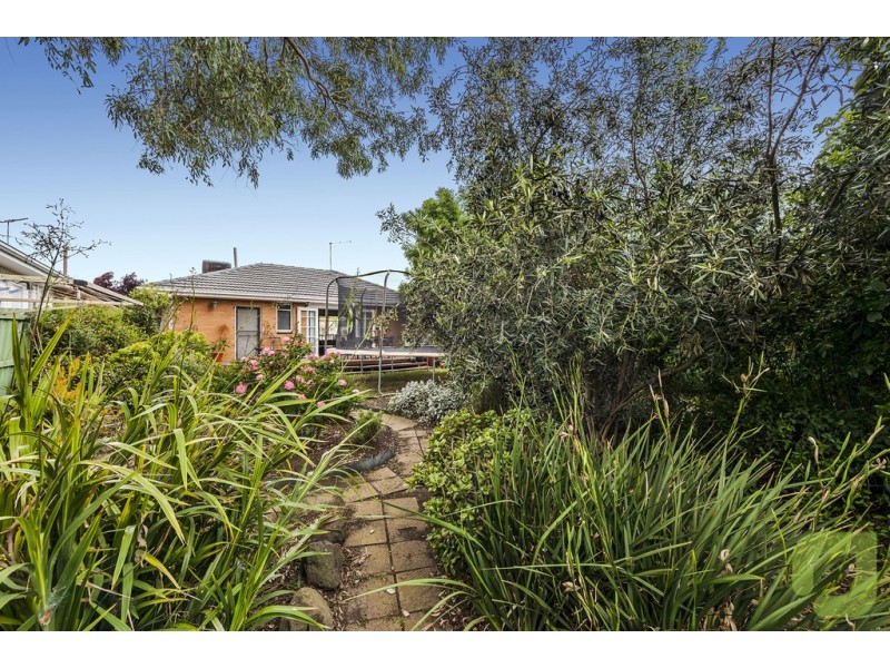 12 Verdant Avenue, Ardeer VIC 3022