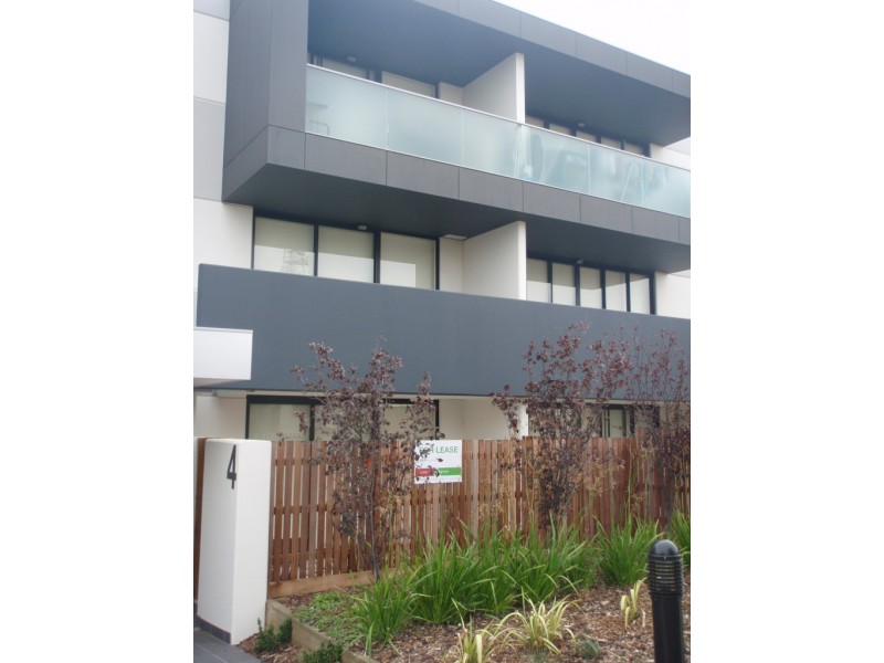 3/4 Crefden Street, Maidstone VIC 3012