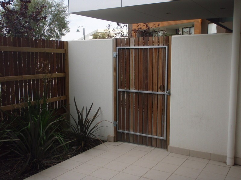 3/4 Crefden Street, Maidstone VIC 3012