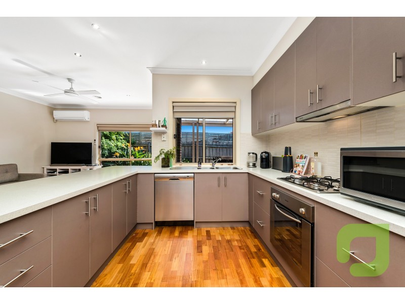 2/324 Blackshaws Road, Altona North VIC 3025