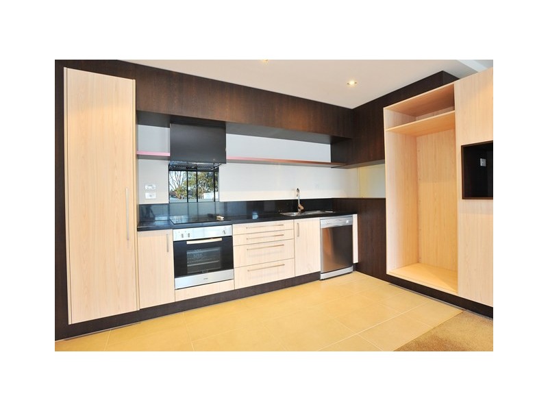 17/8 Crefden Street, Maidstone VIC 3012