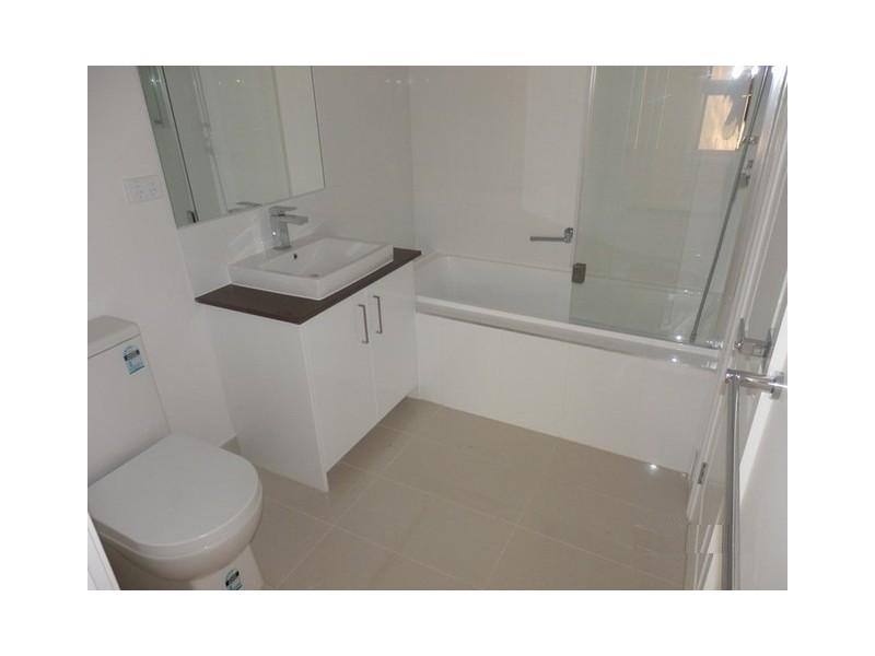 3/7 Dubbo Street, Albion VIC 3020