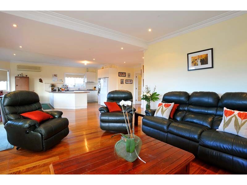 14 Eliza Close, Williamstown VIC 3016