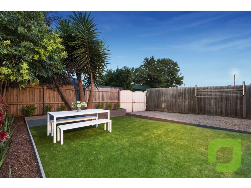 9 Empress Avenue, Kingsville VIC 3012