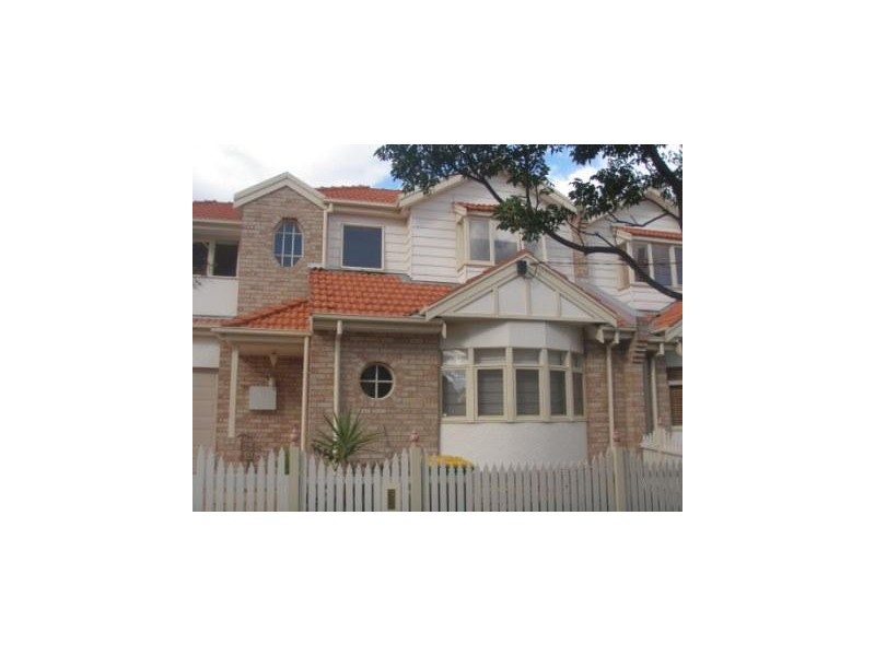 2/ 53A  Tuppin Street, Yarraville VIC 3013