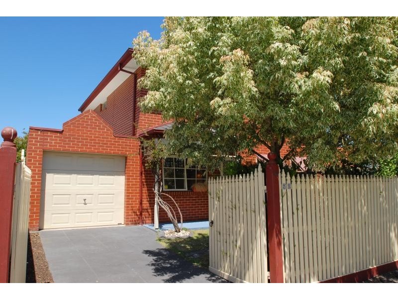 1/32 Johnston Street, Newport VIC 3015