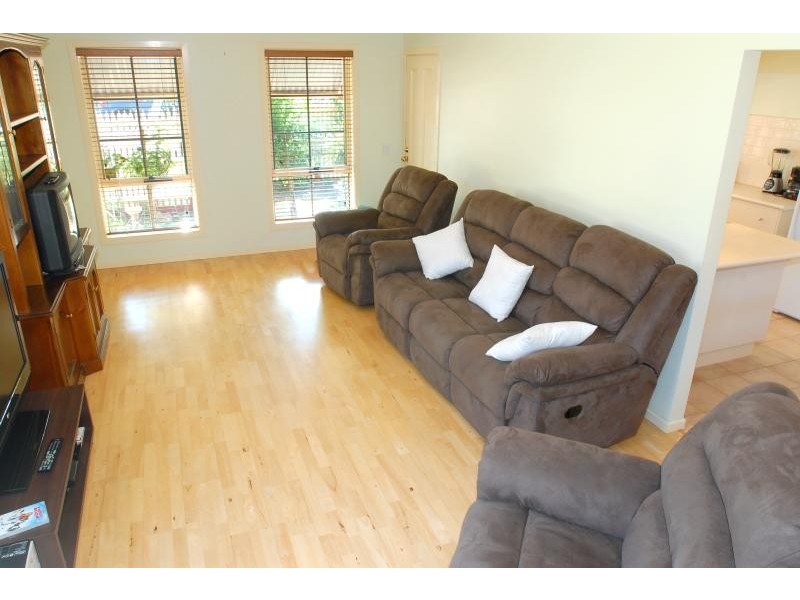 1/32 Johnston Street, Newport VIC 3015