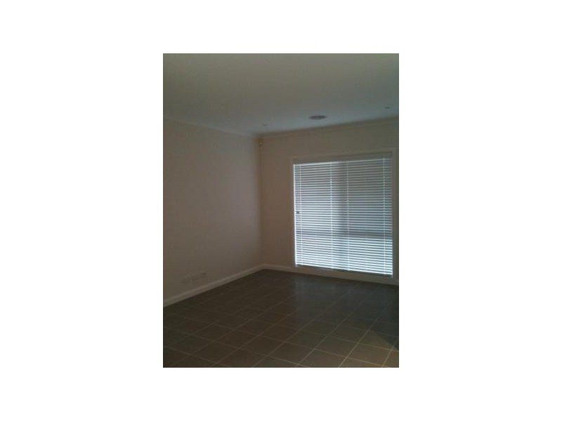 17A Misten Avenue, Altona North VIC 3025