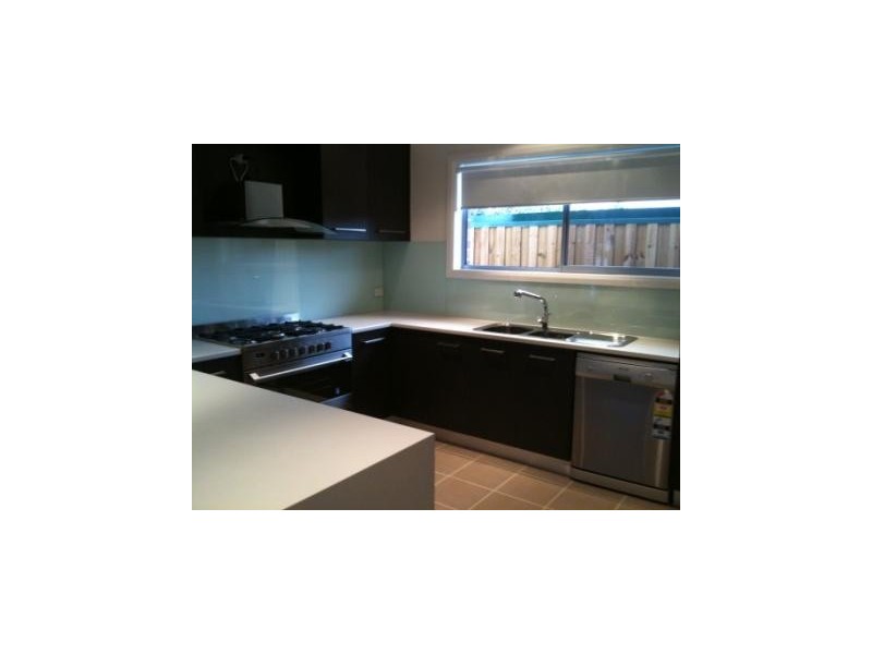 17B Misten Avenue, Altona North VIC 3025