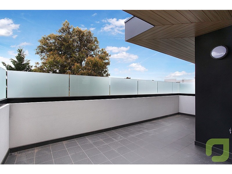 15 Mavis/Arthur Street, Footscray VIC 3011