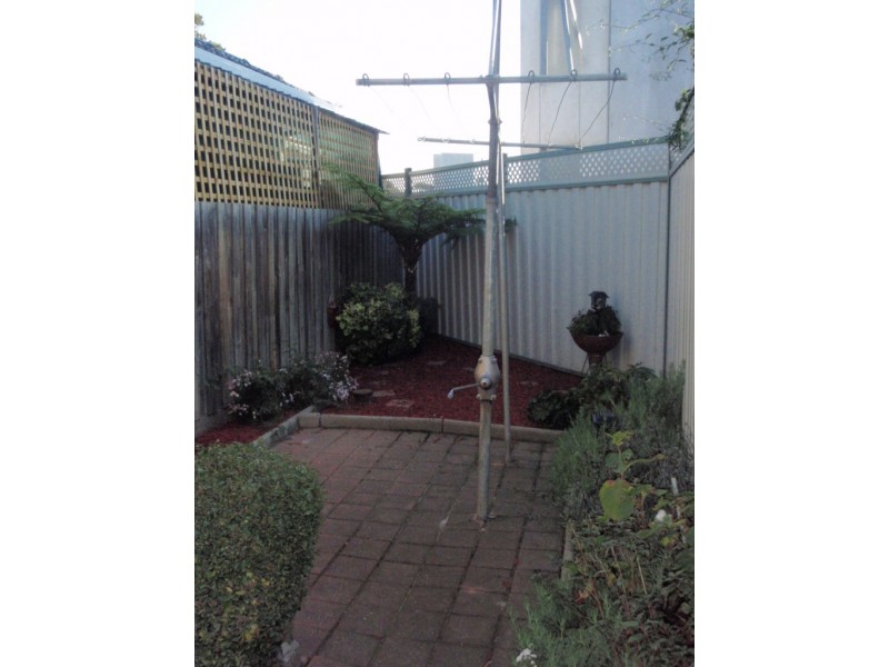 4/10 Kingsville Street, Kingsville VIC 3012