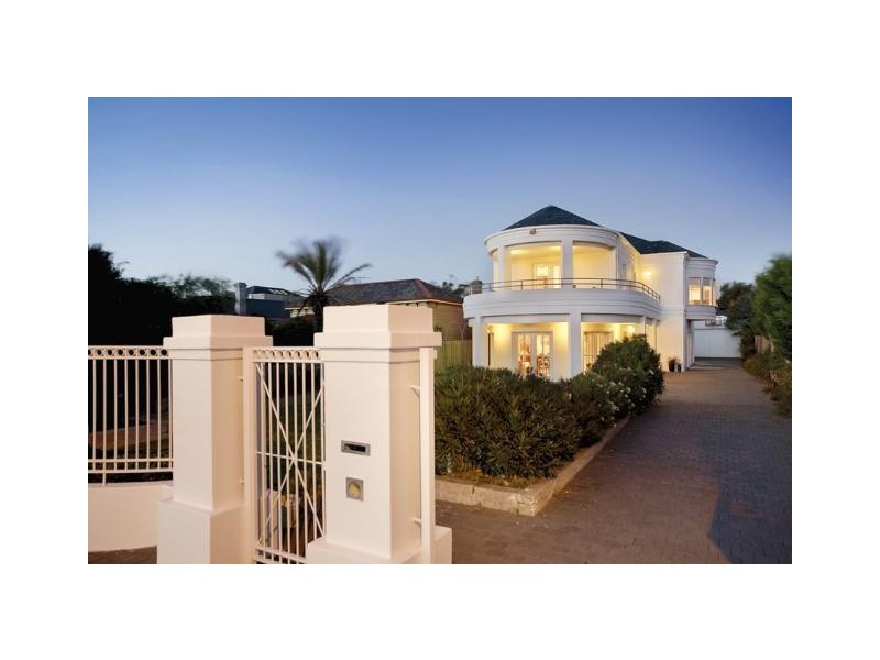 10 Esplanade, Williamstown VIC 3016