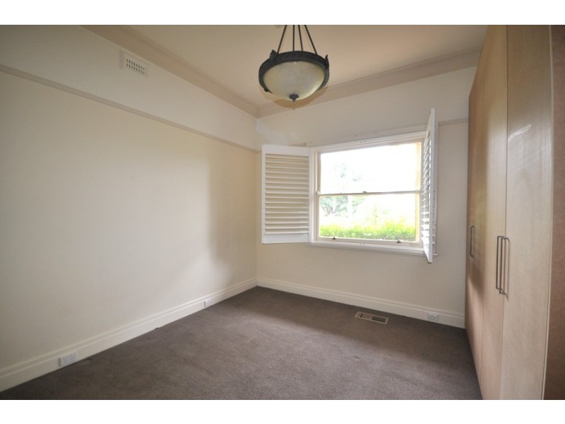 12 Beena Avenue, Carnegie VIC 3163